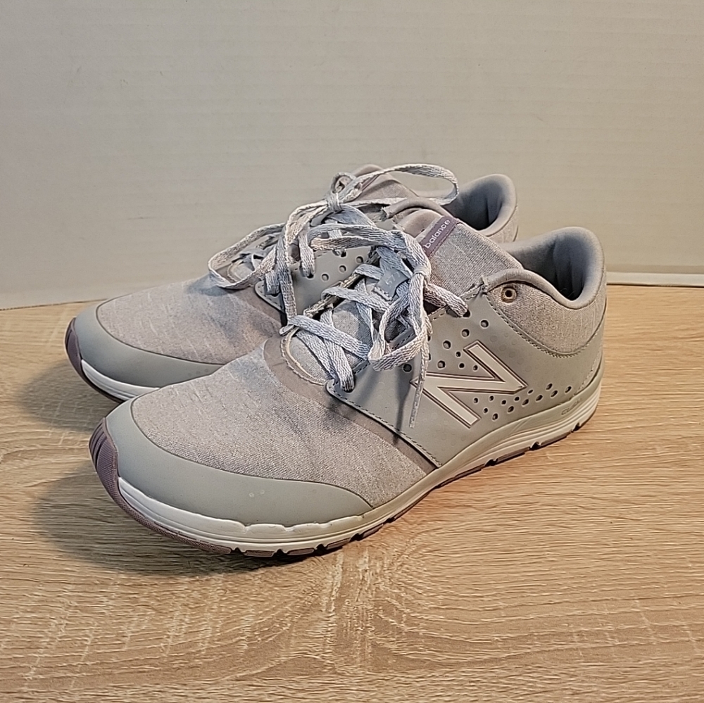 New Balance 577 V4 Womens WX577RG4 Gray/ Purple Running Shoe Size 9B